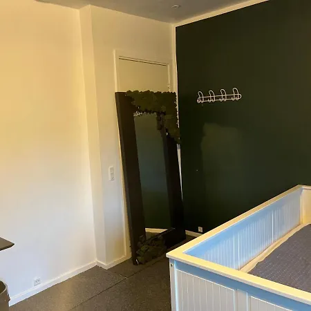 Studio Taet Pa Strand, Parkering Og * Brondby